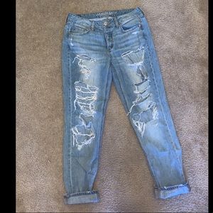 American eagle tomgirl jeans